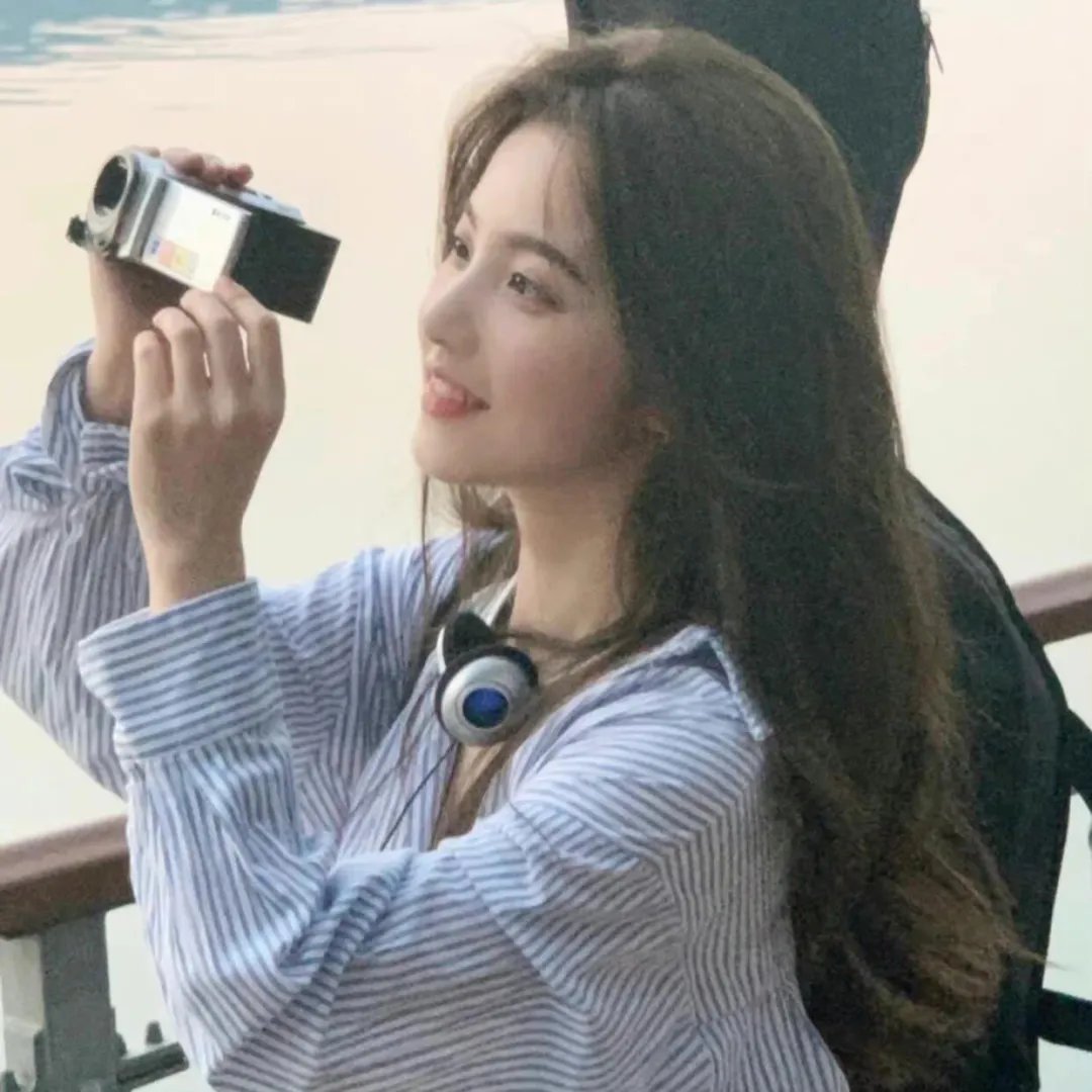 报告王爷王妃是凤女